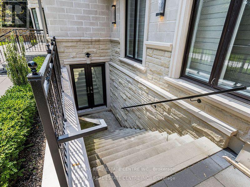 1 Huckleberry Lane S, Markham, Ontario  L3T 1C6 - Photo 32 - N11924635