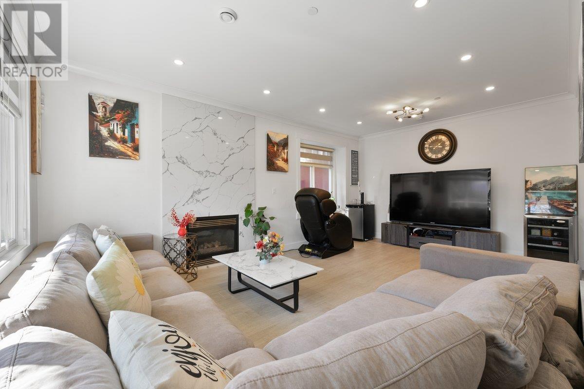 3449 E 4th Avenue, Vancouver, British Columbia  V5M 1M1 - Photo 6 - R2923448
