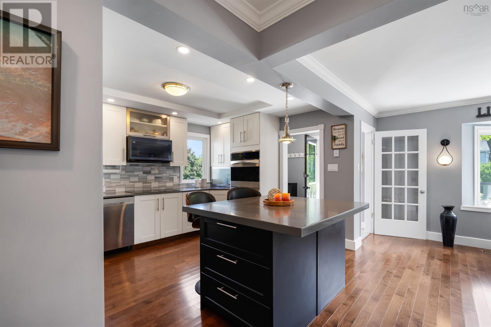 19 Central Avenue, Halifax, Nova Scotia  B3N 2H2 - Photo 5 - 202500921