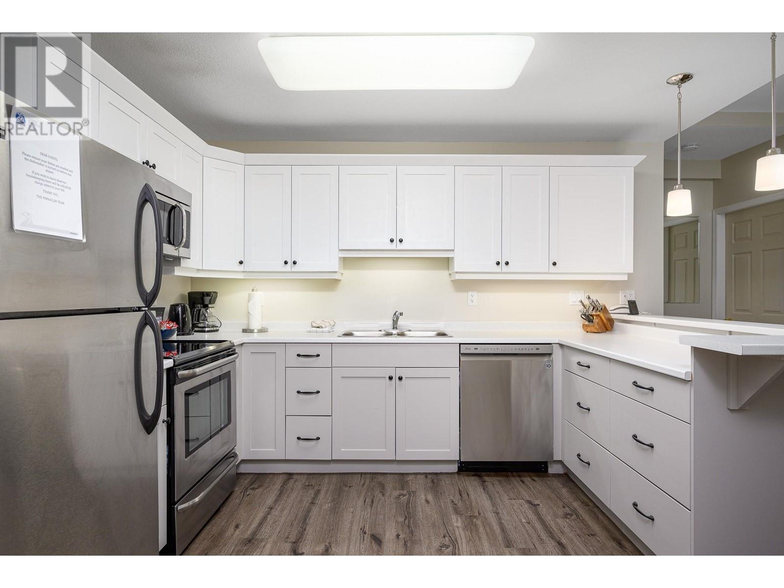 9885 Pinnacles Road Unit# 9, Vernon, British Columbia  V1B 3M1 - Photo 2 - 10330433
