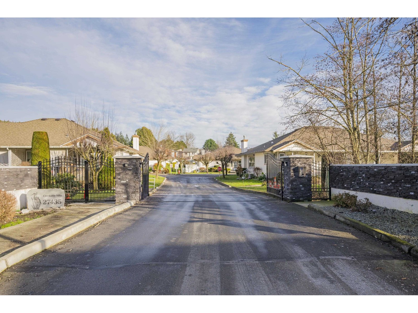 Property at 7 27435 29A AVENUE image 4