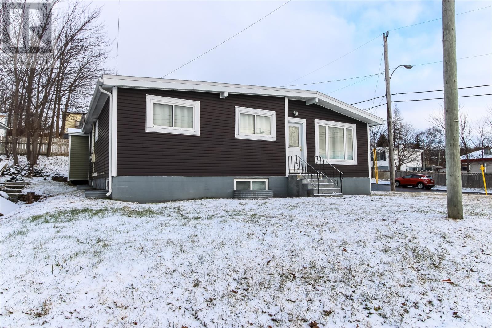 328 Topsail Road, St. John's, Newfoundland & Labrador  A1C 4S2 - Photo 2 - 1280964