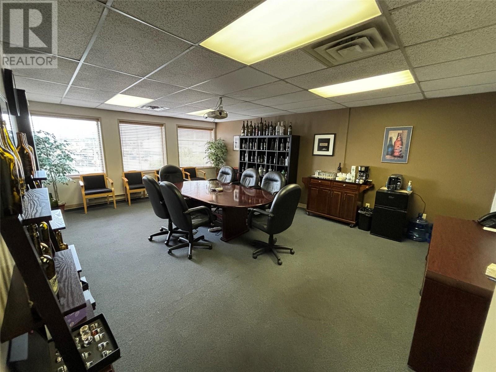 1810 Kosmina Road, Vernon, British Columbia  V1T 8T2 - Photo 14 - 10332133