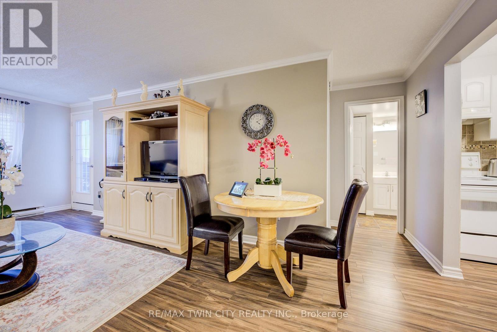 Property at 1205 - 64 BENTON STREET image 4