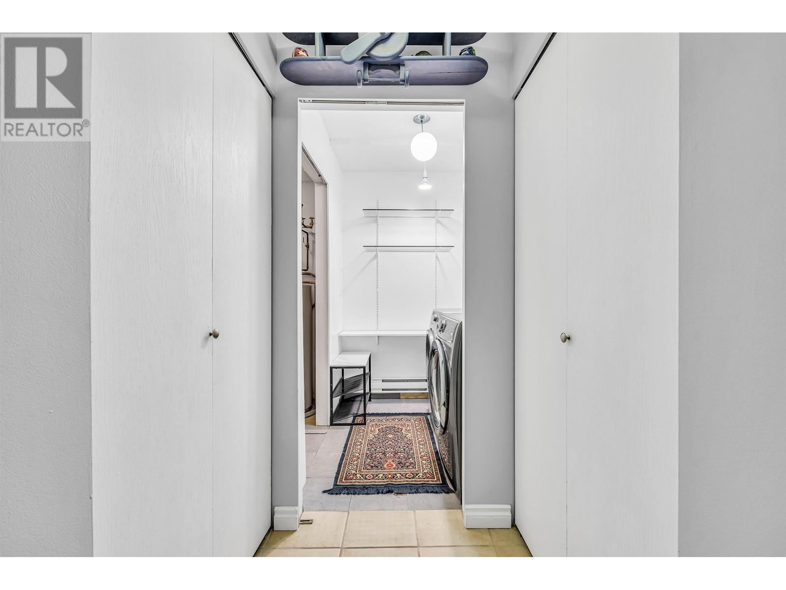 Listing Picture 13 of 22 : 102 8291 PARK ROAD, Richmond / 烈治文 - 魯藝地產 Yvonne Lu Group - MLS Medallion Club Member