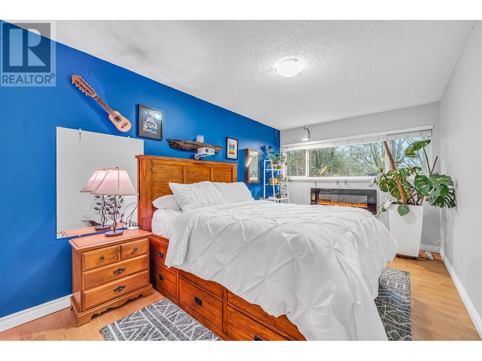 Listing Picture 11 of 22 : 102 8291 PARK ROAD, Richmond / 烈治文 - 魯藝地產 Yvonne Lu Group - MLS Medallion Club Member