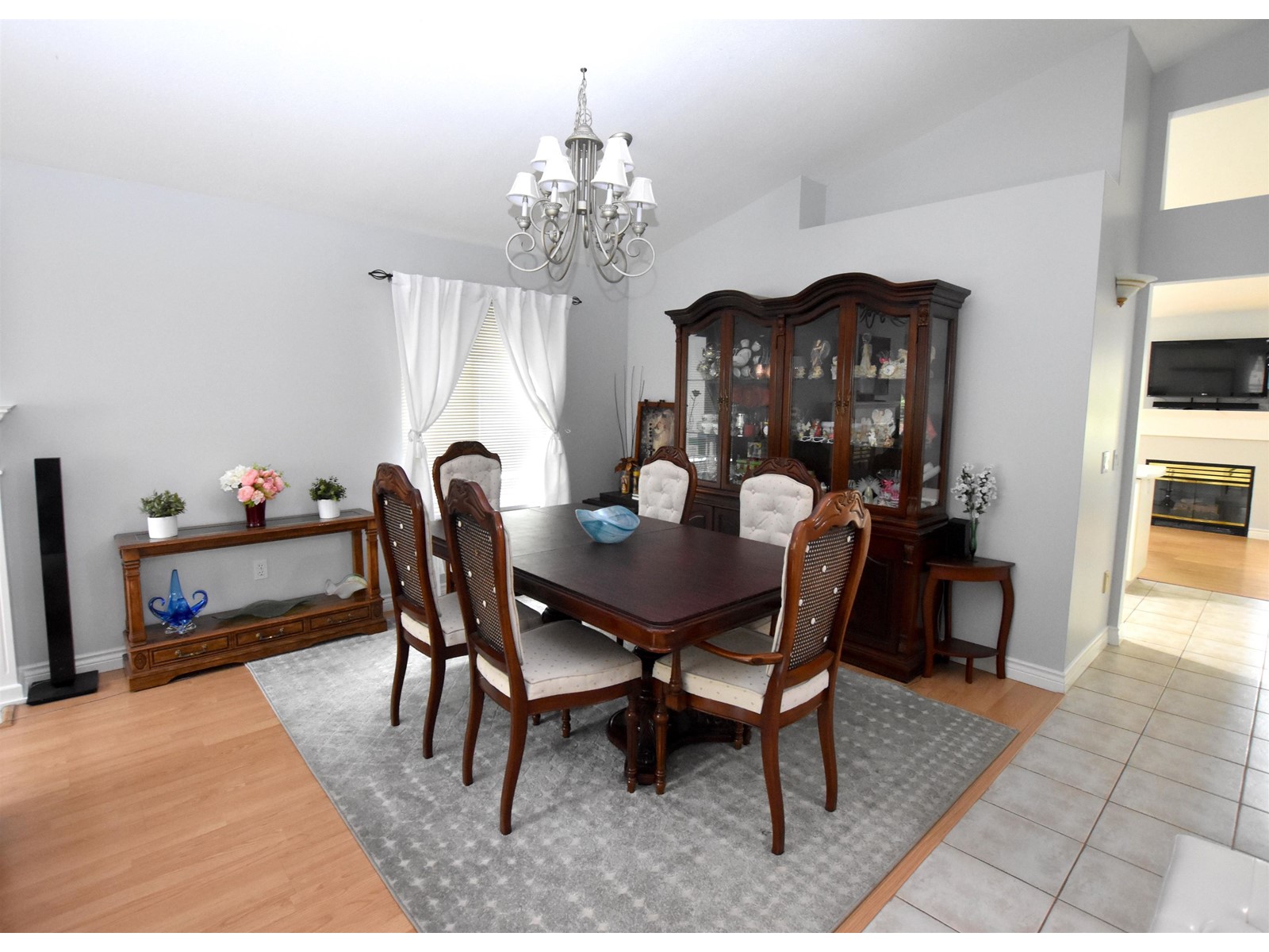 Property at 7 16888 80 AVENUE image 3