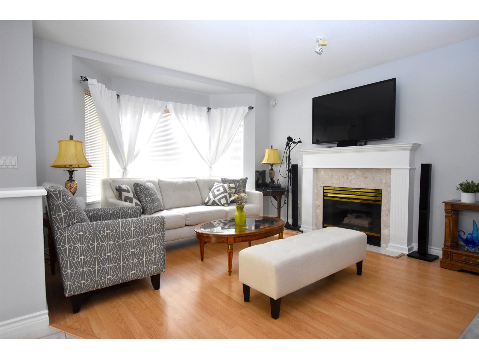 Property at 7 16888 80 AVENUE image 2