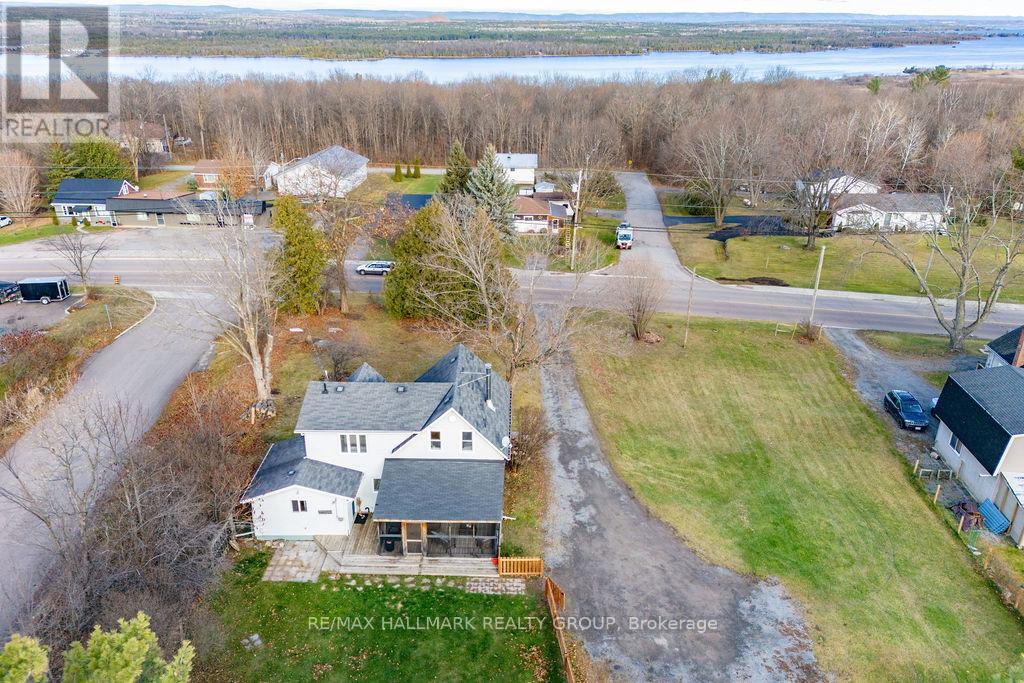 715 River Road, Mcnab/braeside, Ontario  K0A 1G0 - Photo 31 - X11924915