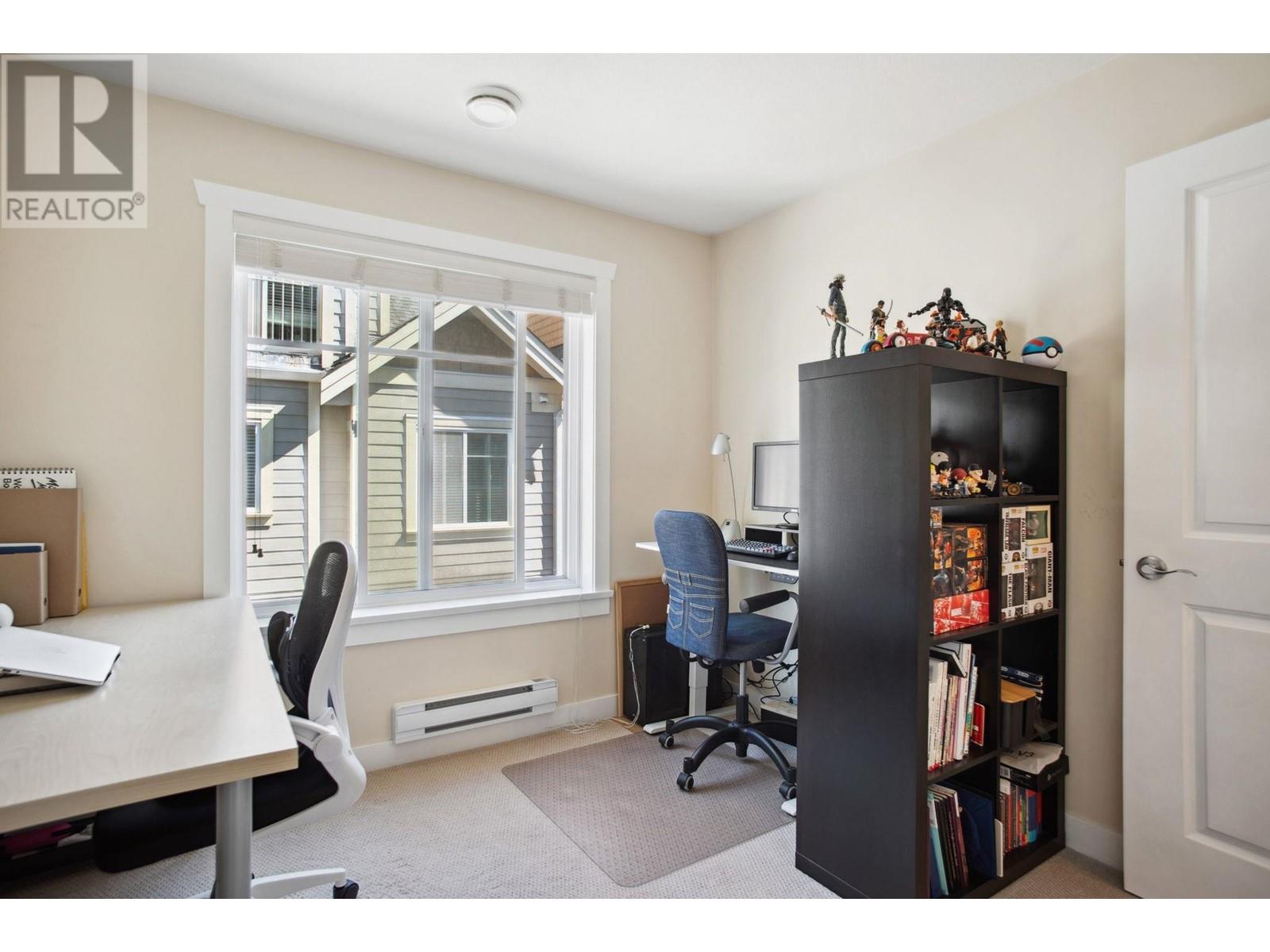 Listing Picture 17 of 26 : 9 5660 BLUNDELL ROAD, Richmond / 烈治文 - 魯藝地產 Yvonne Lu Group - MLS Medallion Club Member