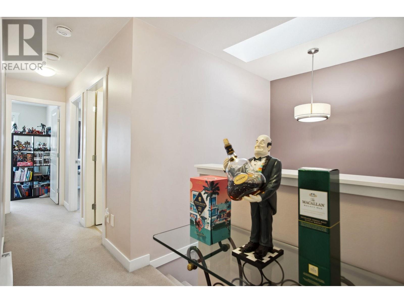 Listing Picture 18 of 26 : 9 5660 BLUNDELL ROAD, Richmond / 烈治文 - 魯藝地產 Yvonne Lu Group - MLS Medallion Club Member