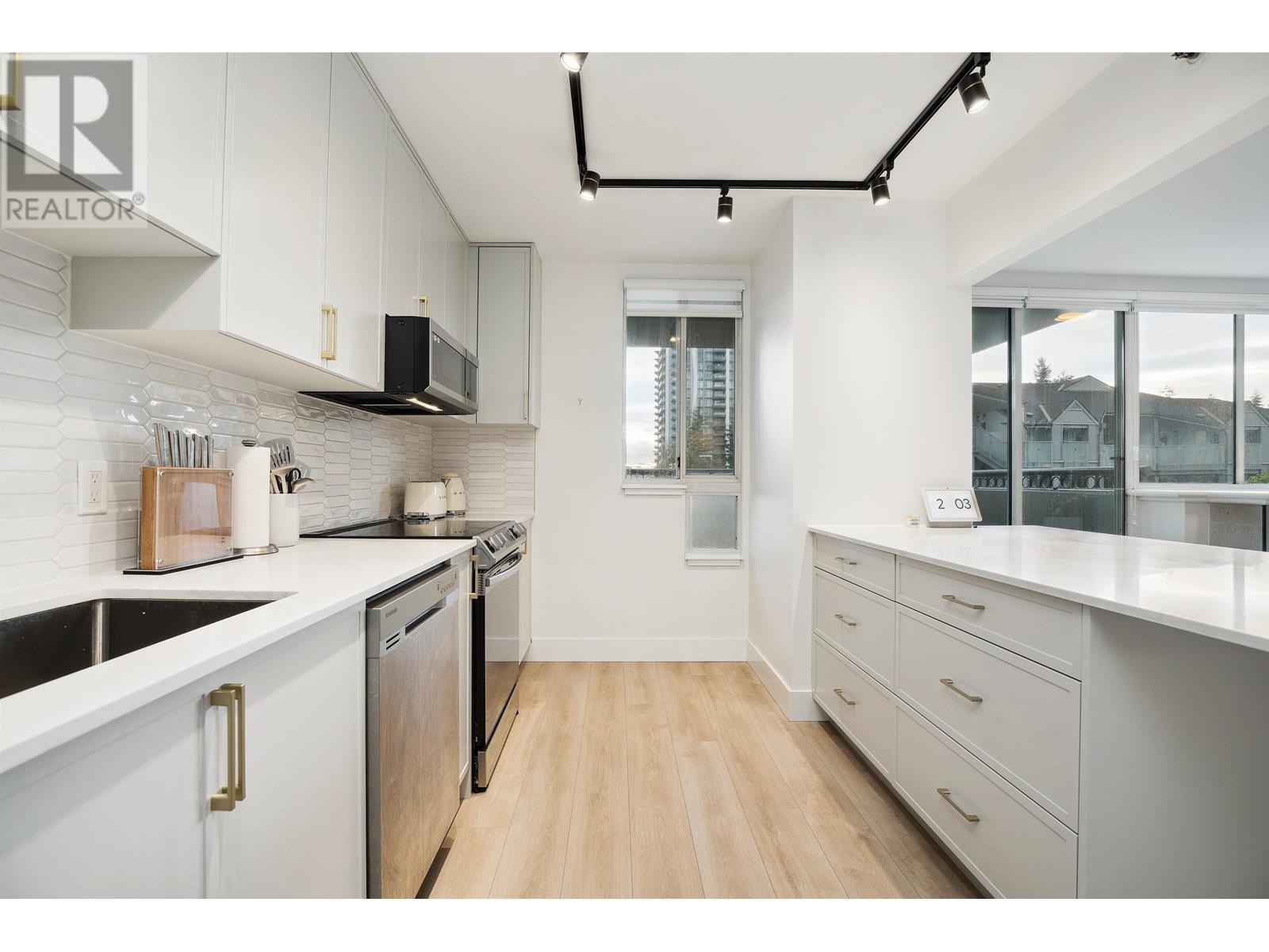 202 545 Austin Avenue, Coquitlam, British Columbia V3K 6R4 - Photo 21 - R2956511