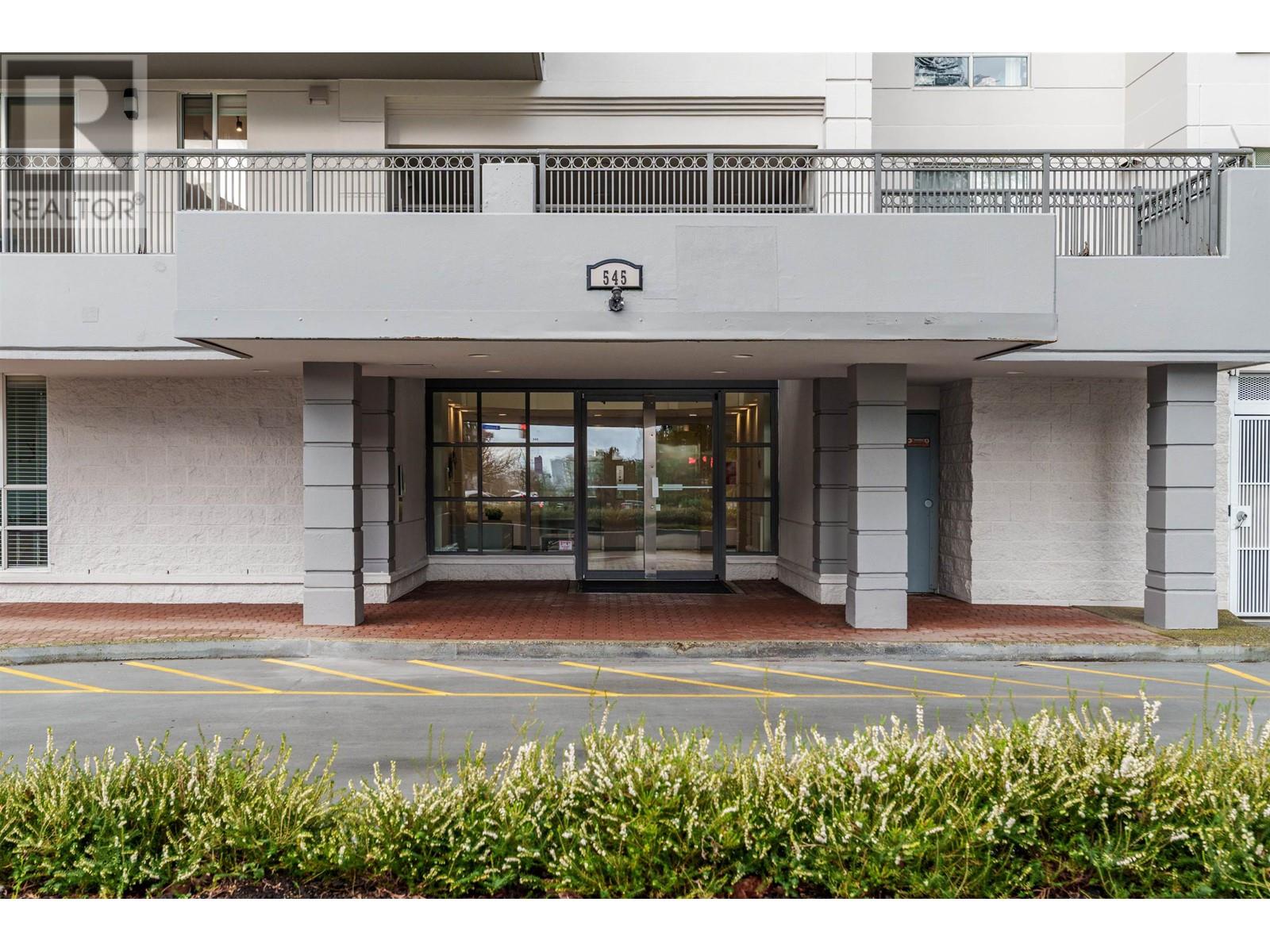 202 545 Austin Avenue, Coquitlam, British Columbia V3K 6R4 - Photo 4 - R2956511