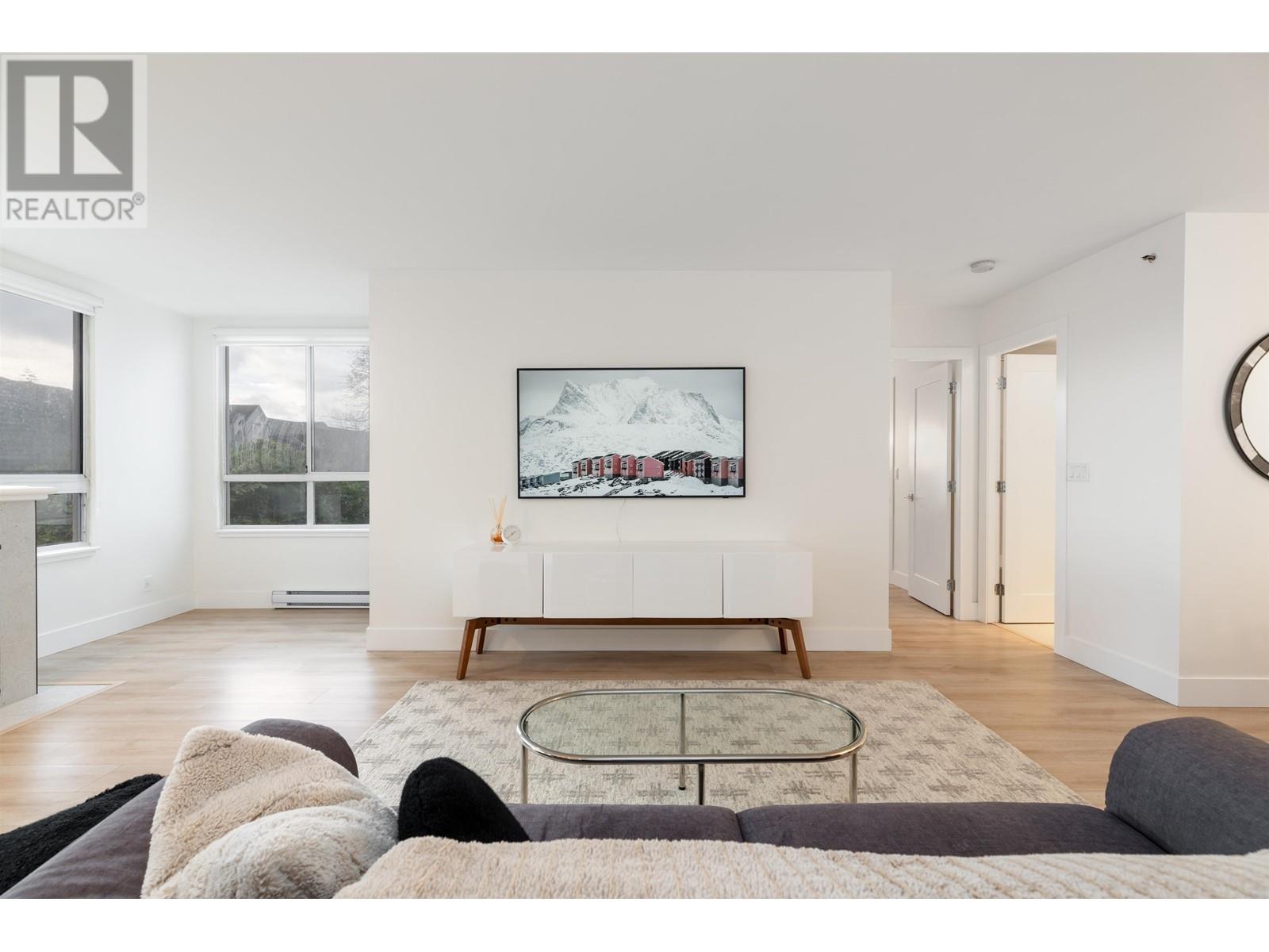 202 545 Austin Avenue, Coquitlam, British Columbia V3K 6R4 - Photo 8 - R2956511