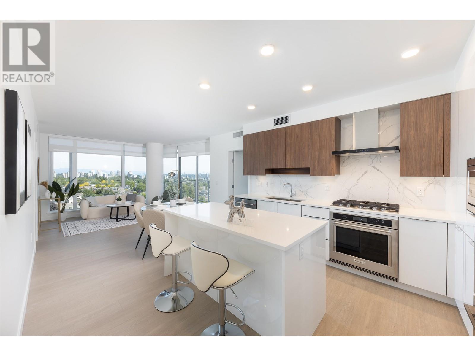 1108 7769 Park Crescent, Burnaby, British Columbia  V3N 0J7 - Photo 3 - R2956513