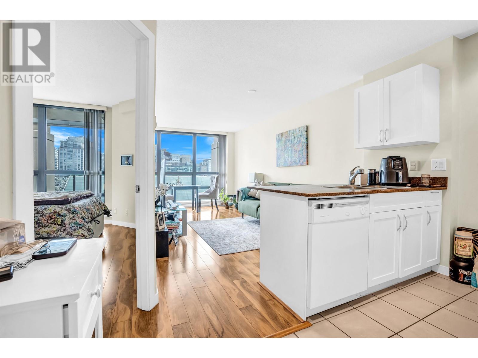 1233 933 Hornby Street, Vancouver, British Columbia  V6Z 3G4 - Photo 14 - R2956518
