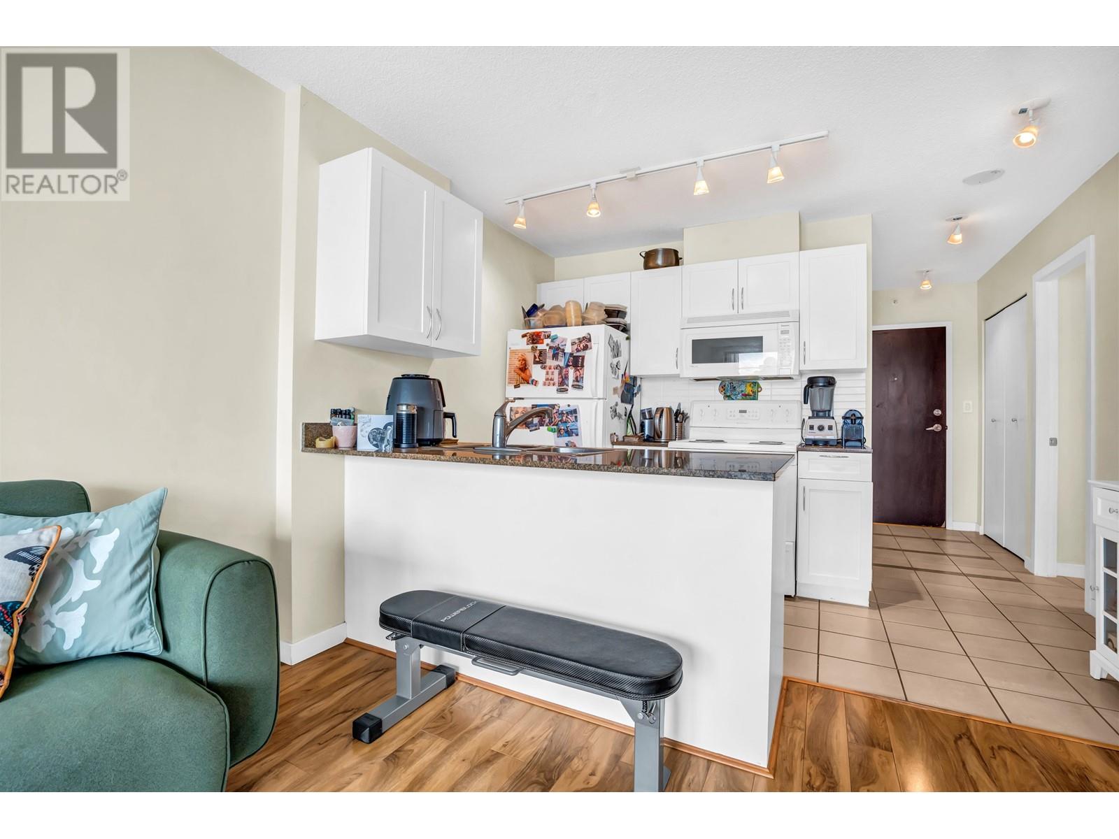 1233 933 Hornby Street, Vancouver, British Columbia  V6Z 3G4 - Photo 9 - R2956518