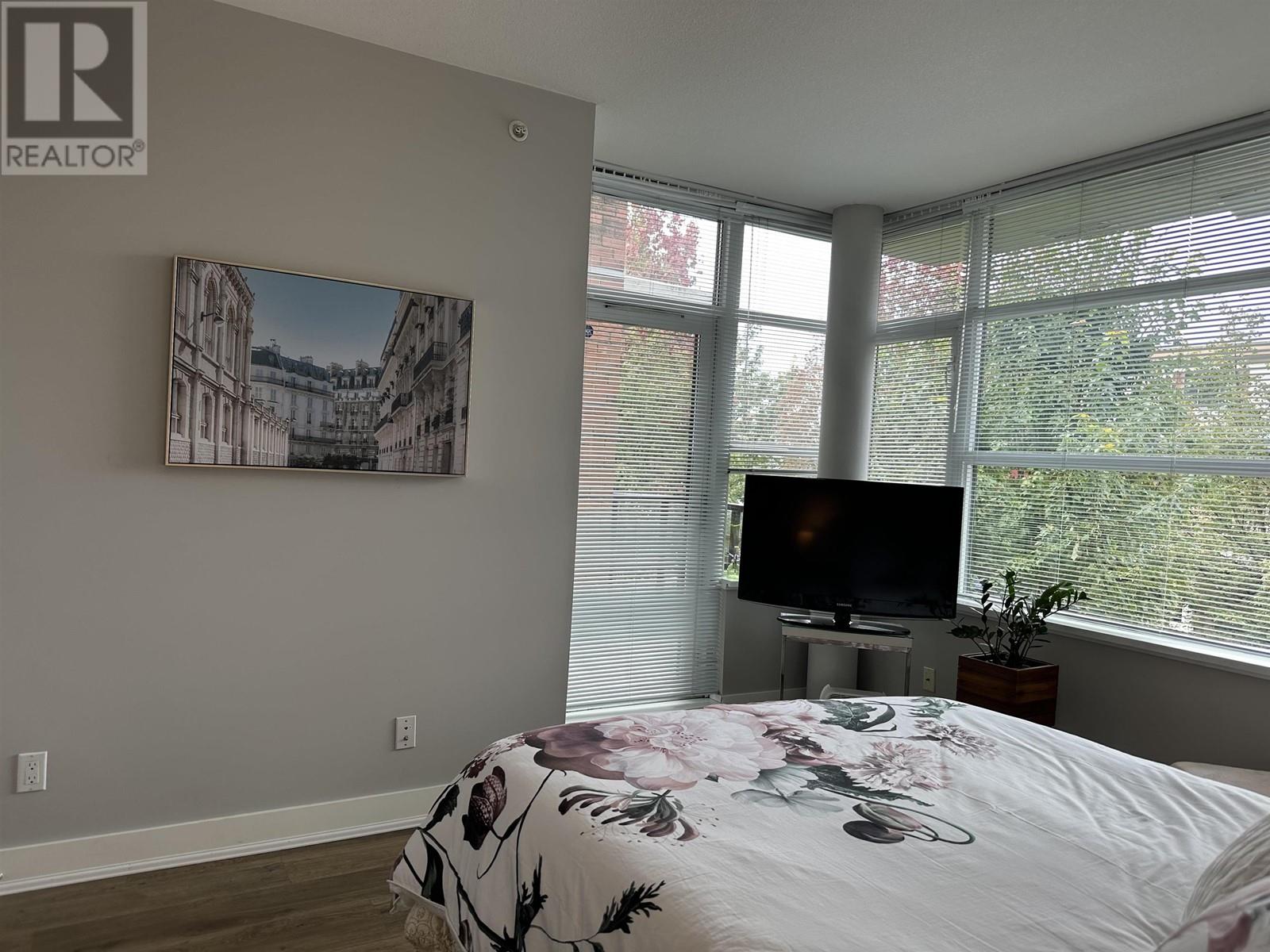 Listing Picture 23 of 34 : 282 E 11TH AVENUE, Vancouver / 溫哥華 - 魯藝地產 Yvonne Lu Group - MLS Medallion Club Member