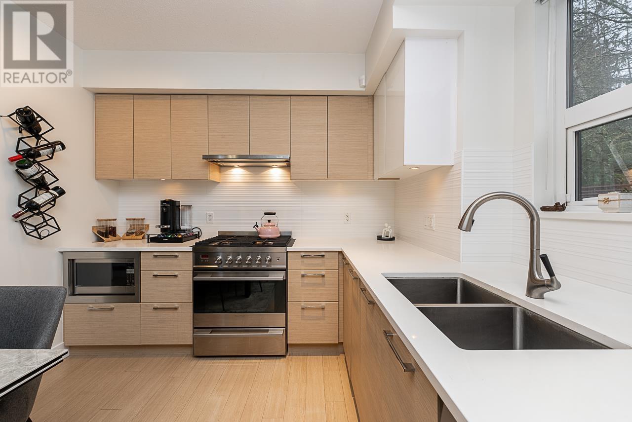 2 3508 Mt Seymour Parkway, North Vancouver, British Columbia  V7H 1G5 - Photo 3 - R2956555