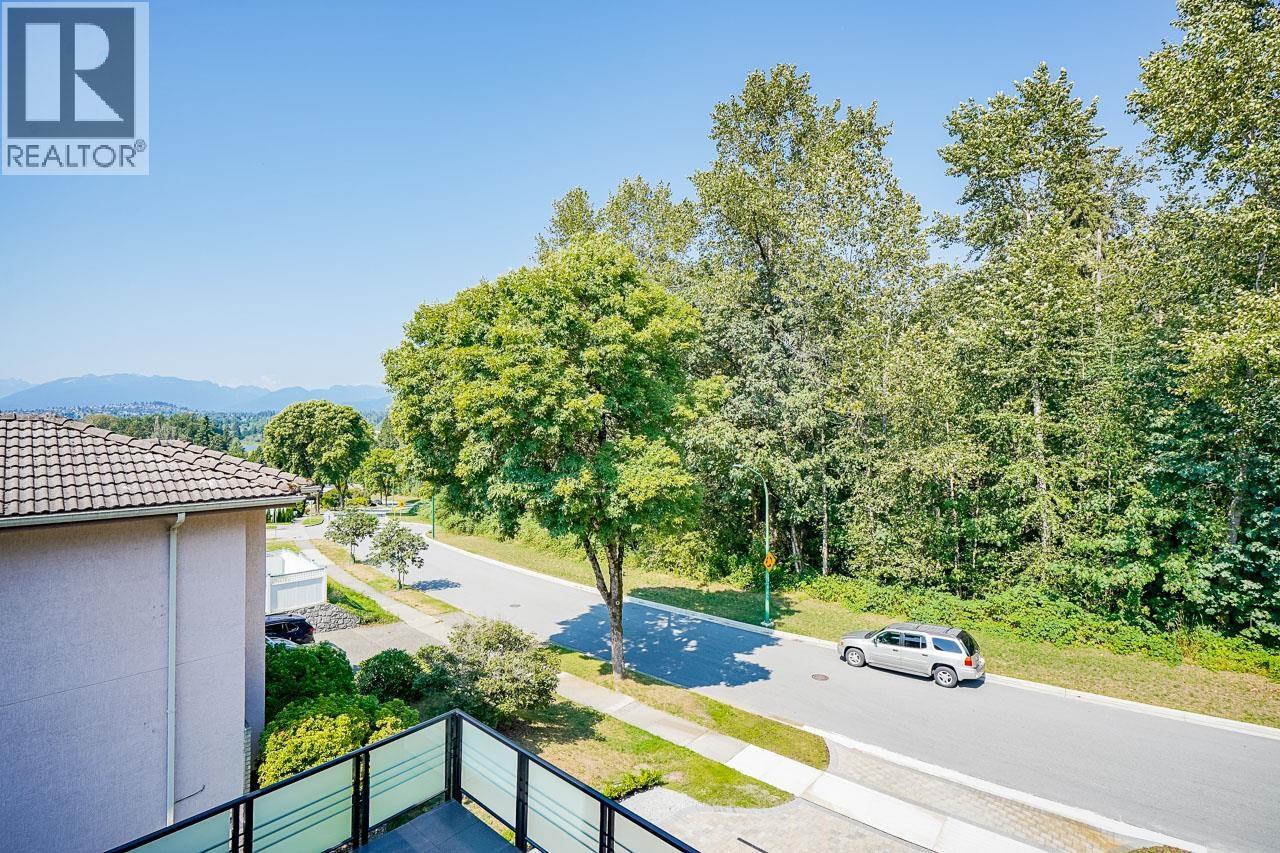 8230 Lakefield Drive, Burnaby, British Columbia  V5E 4G7 - Photo 36 - R2956529