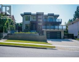 8230 LAKEFIELD DRIVE, Burnaby, British Columbia