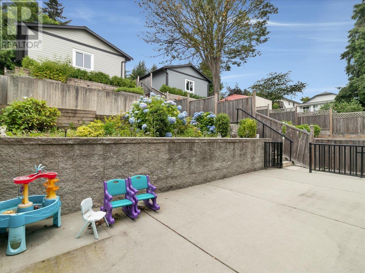 1462 Pitt River Road, Port Coquitlam, British Columbia  V3C 1N7 - Photo 17 - R2956544