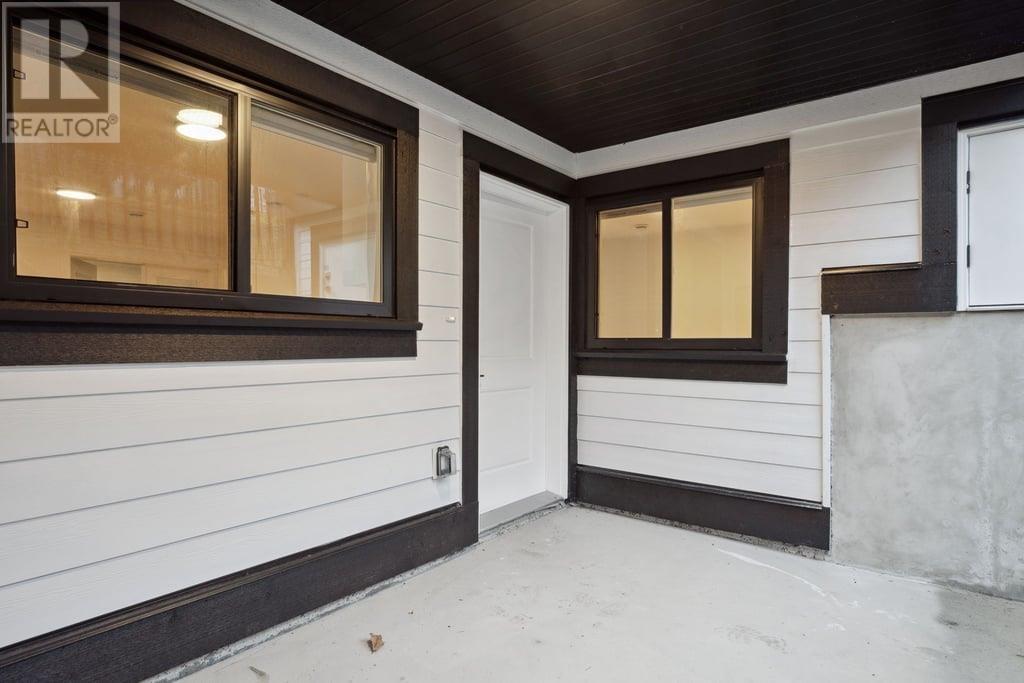 Bsmt 964 Charland Avenue, Coquitlam, British Columbia  V3K 3K6 - Photo 6 - R2956480