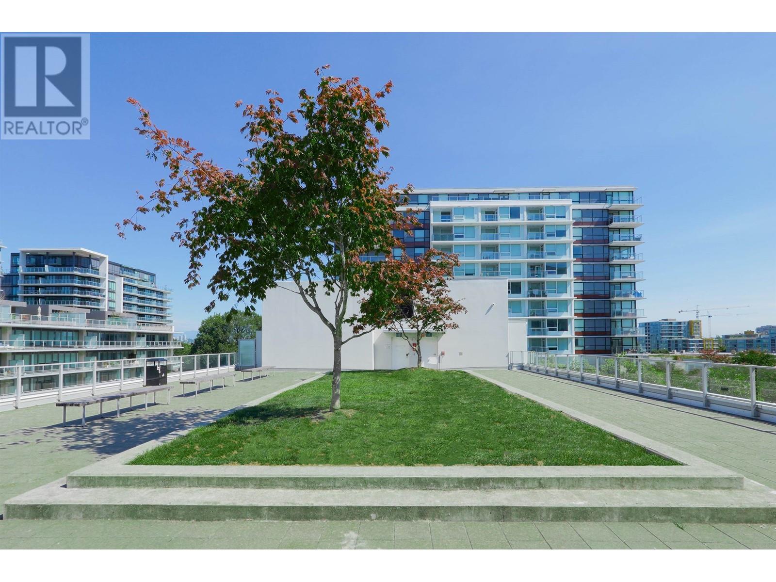 Listing Picture 18 of 20 : 414 5508 HOLLYBRIDGE WAY, Richmond / 烈治文 - 魯藝地產 Yvonne Lu Group - MLS Medallion Club Member