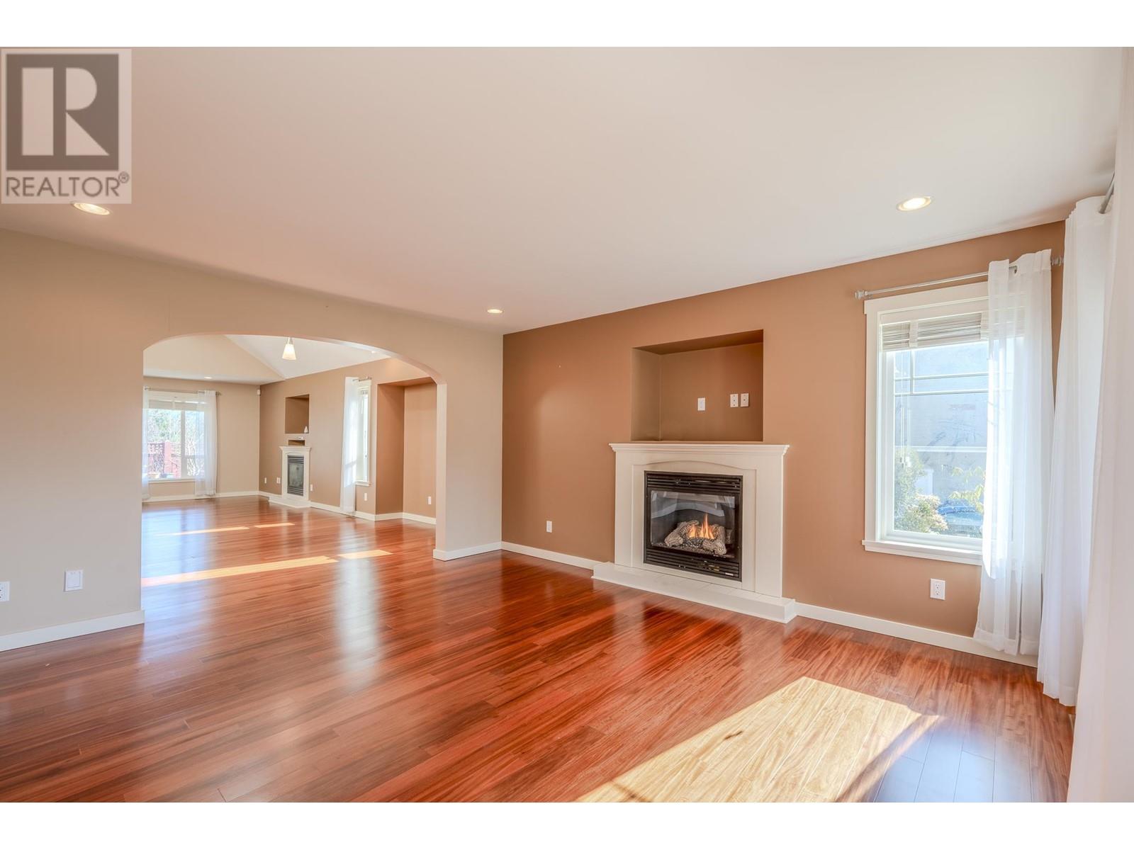 5540 Clayton Avenue, Sechelt, British Columbia  V7Z 0V1 - Photo 5 - R2949989