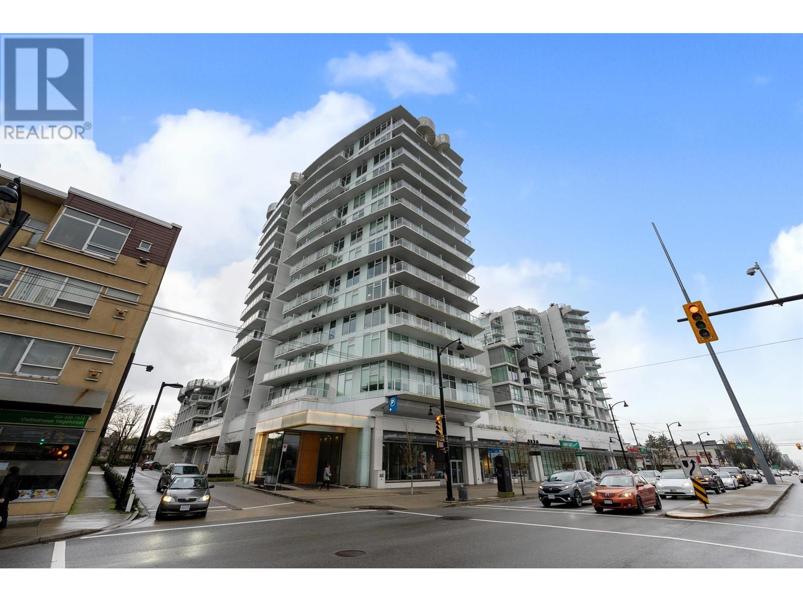 1210 2220 Kingsway, Vancouver, British Columbia  V5N 2T7 - Photo 1 - R2956528