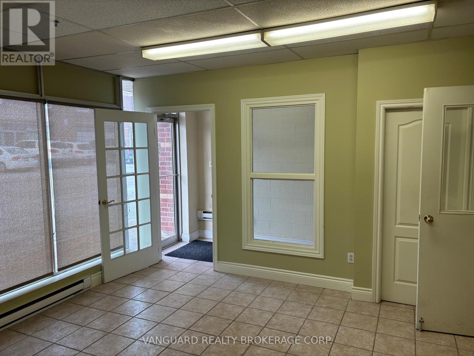 9 - 50 Van Kirk Drive, Brampton, Ontario  L7A 1C7 - Photo 12 - W11925136