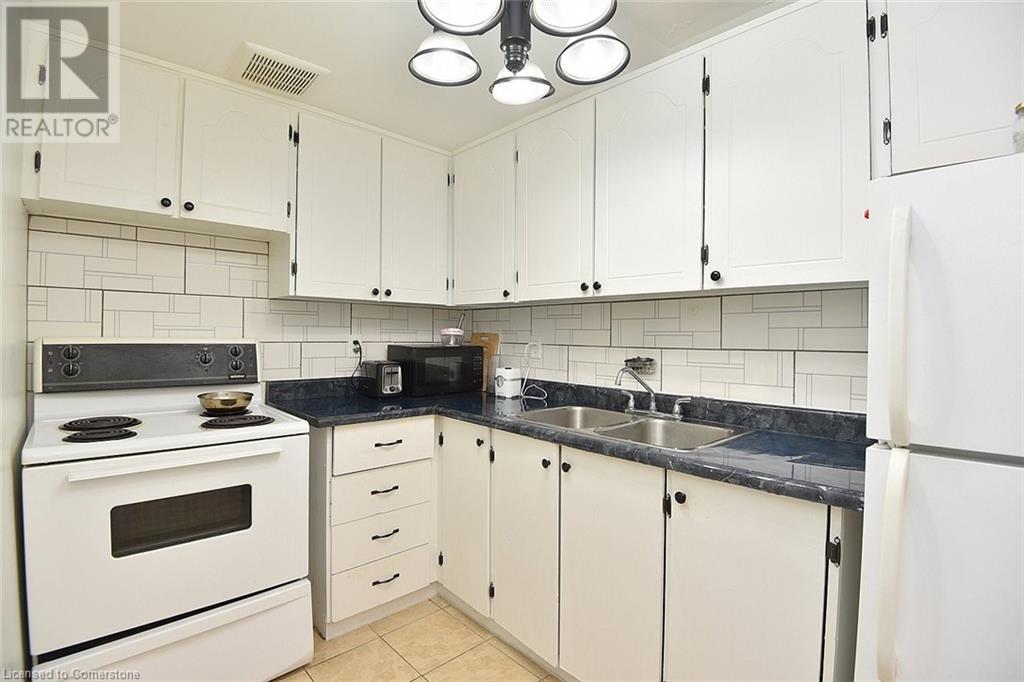 150 Charlton Avenue E Unit# 504, Hamilton, Ontario  L8N 3X3 - Photo 8 - 40690752
