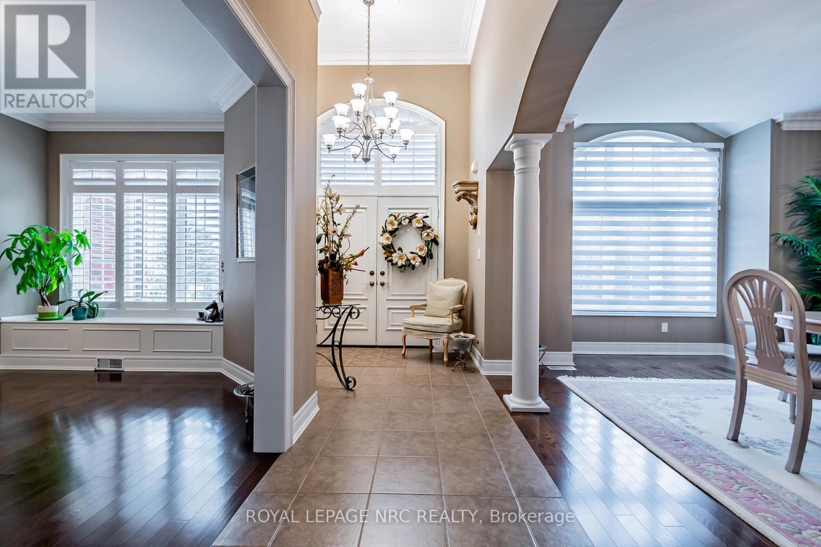 Property at 43 CHERRY RIDGE BOULEVARD image 3