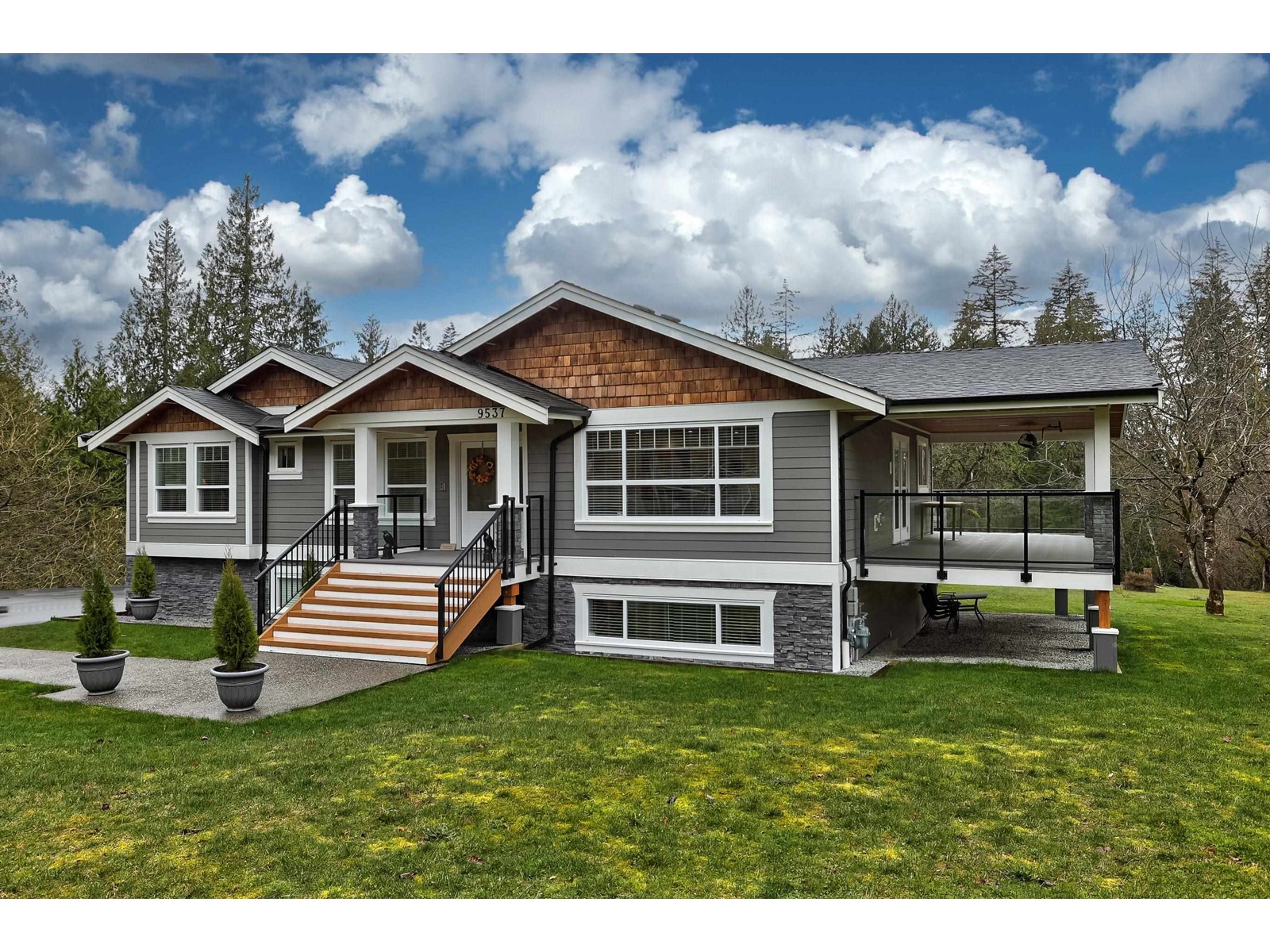 Property at 9537 MANZER STREET image 2
