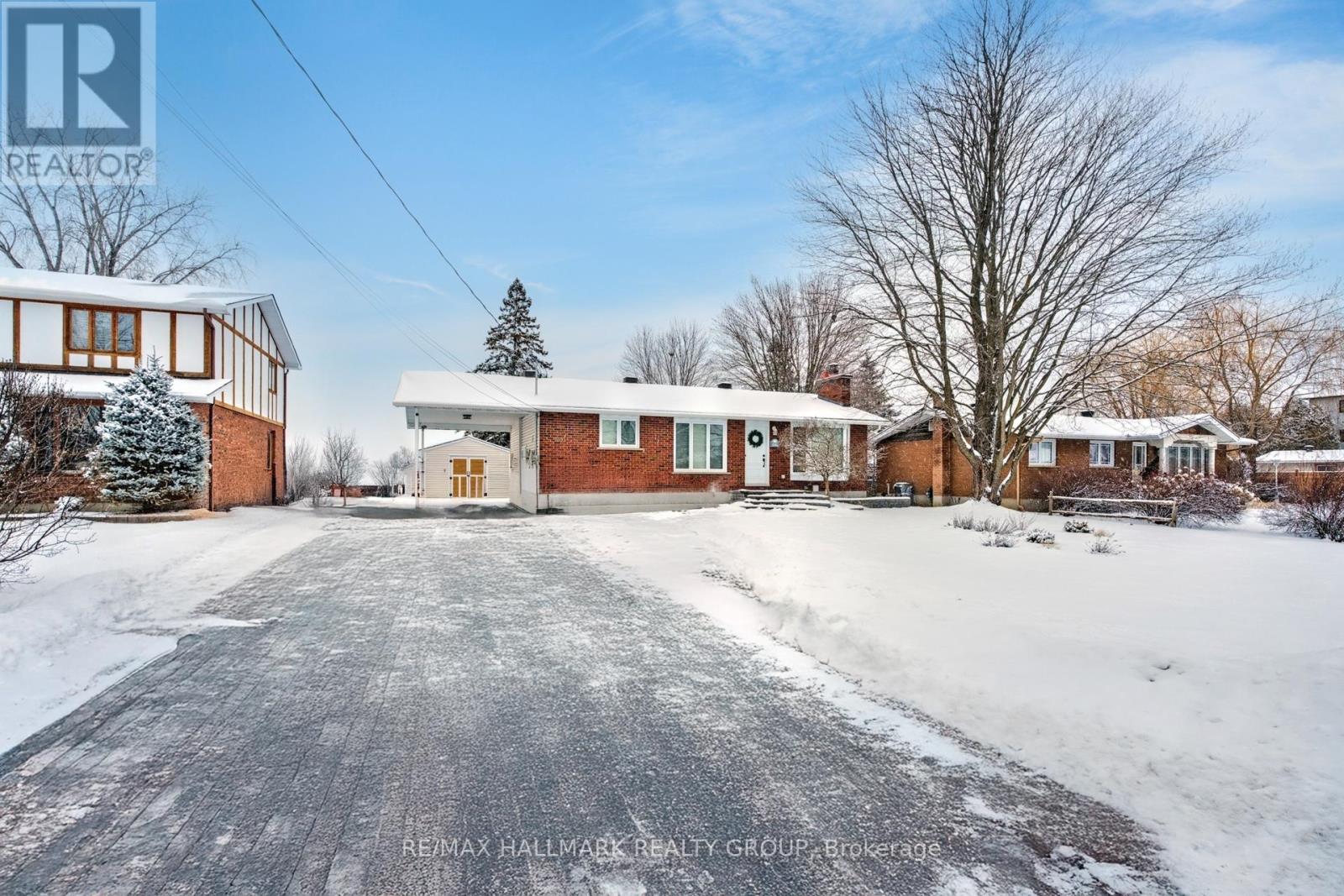 B - 2393 Page Road, Ottawa, Ontario  K1W 1H2 - Photo 2 - X11925236