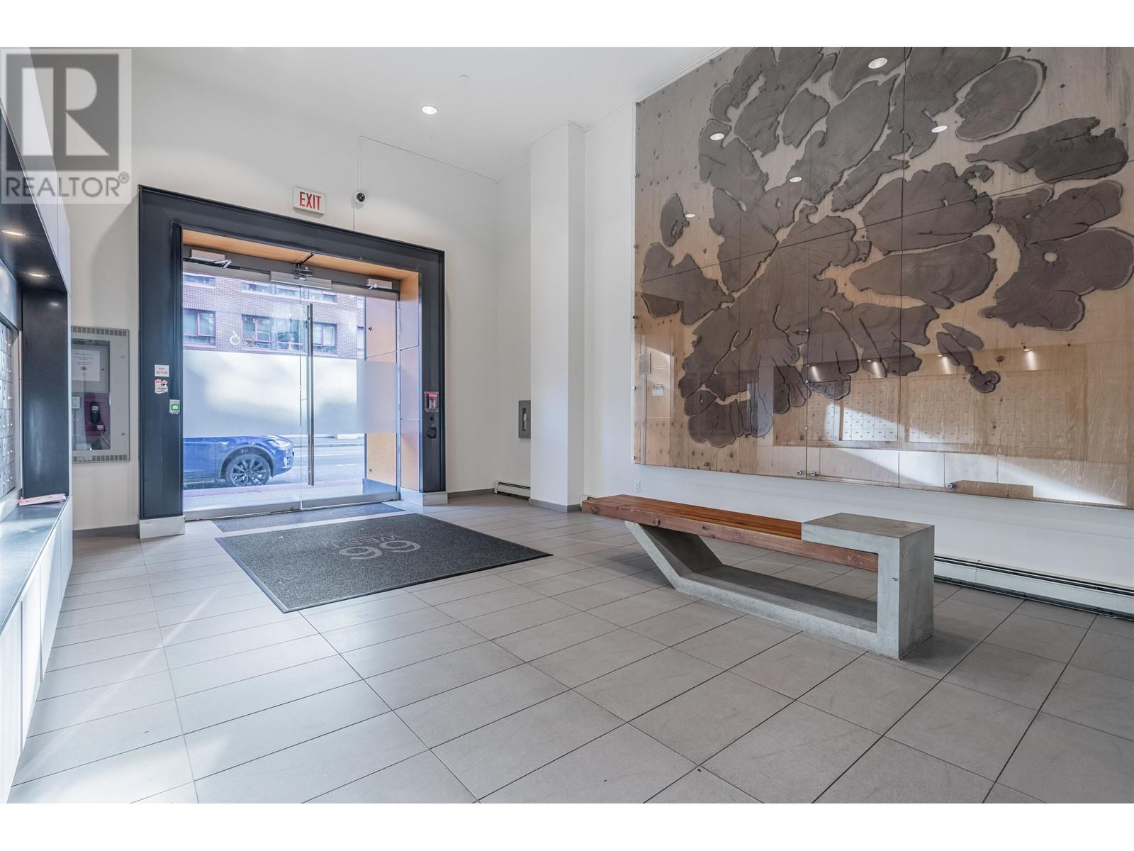 Listing Picture 16 of 16 : 709 66 W CORDOVA STREET, Vancouver / 溫哥華 - 魯藝地產 Yvonne Lu Group - MLS Medallion Club Member