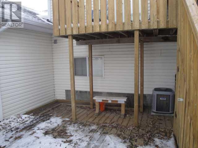 33 Chilcotin Road W, Lethbridge, Alberta  T1K 7G9 - Photo 23 - A2187631