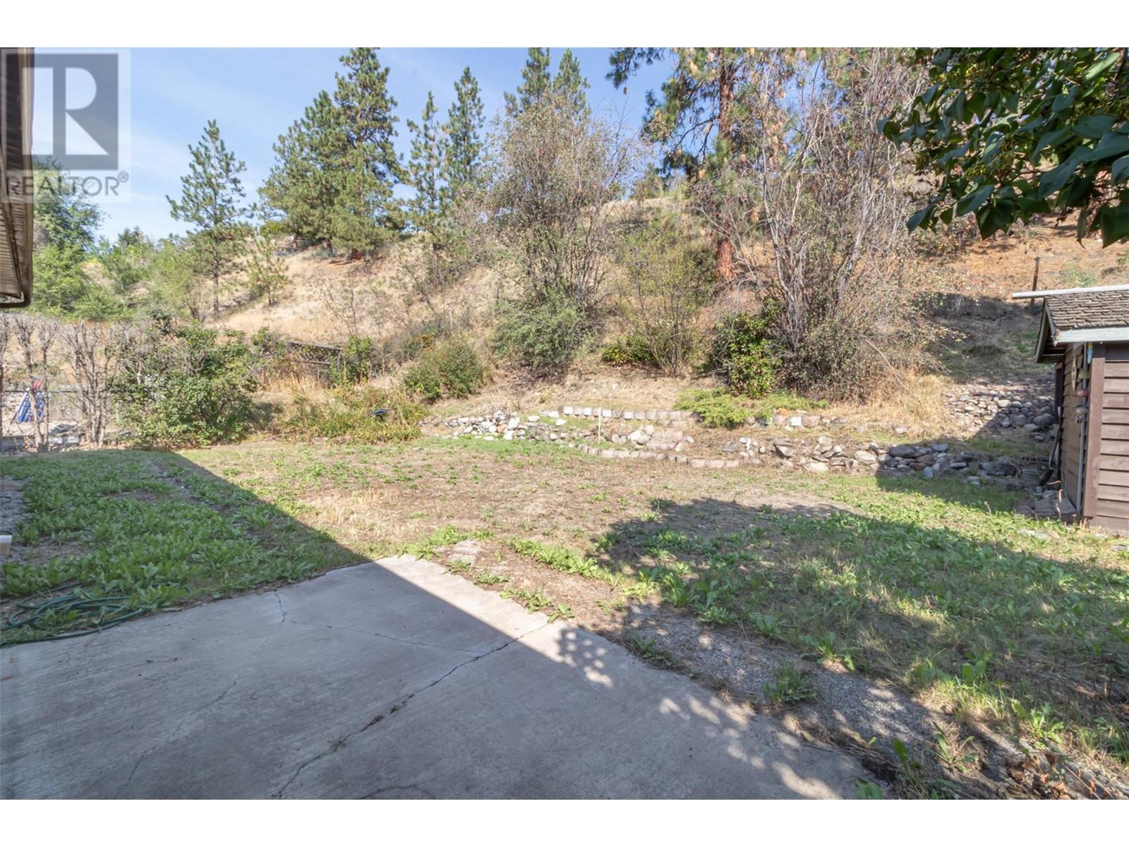 745 Camelia Road, Kelowna, British Columbia  V1X 3M9 - Photo 28 - 10332258