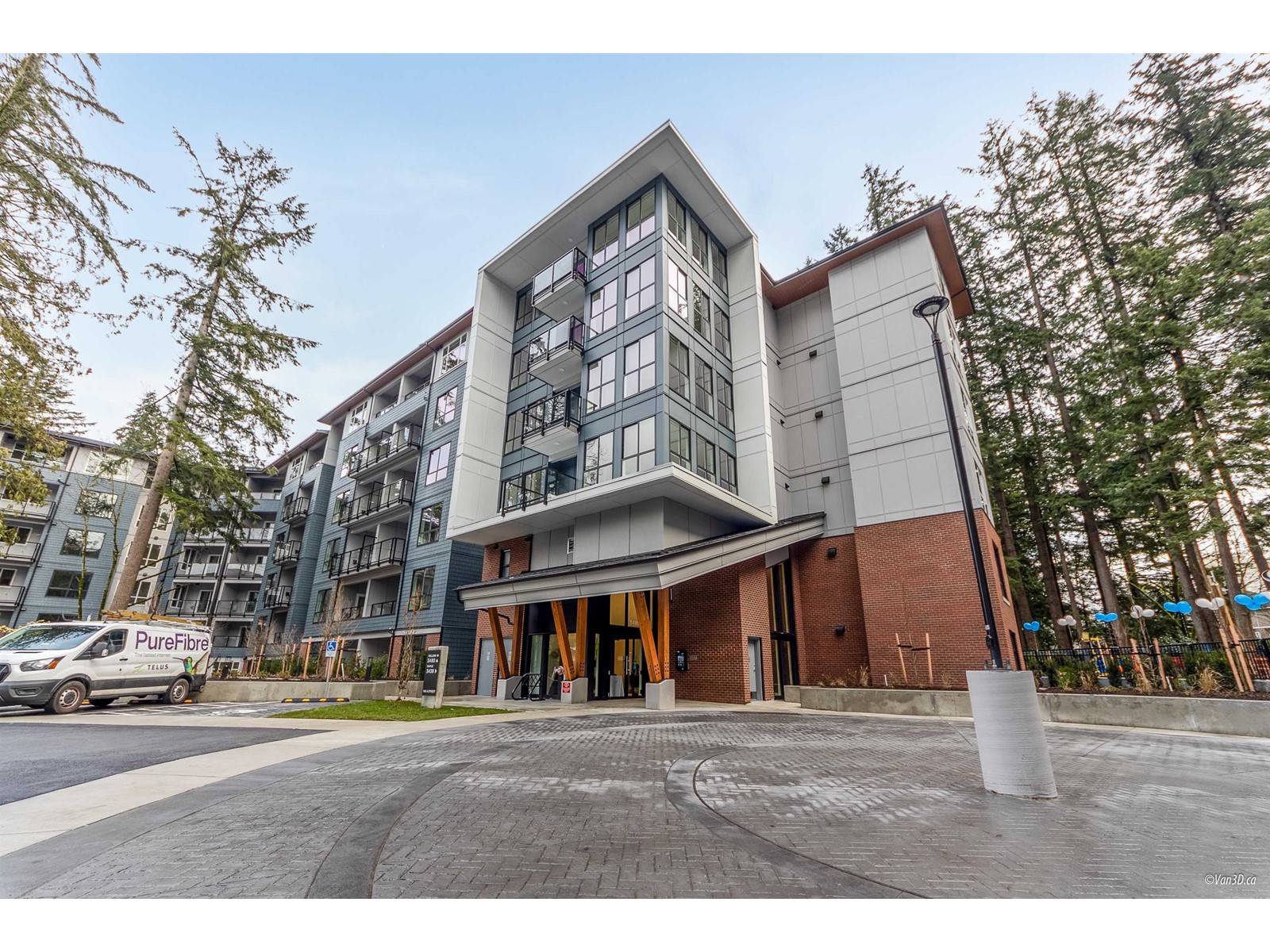 Property at 414 3480 146A STREET image 1