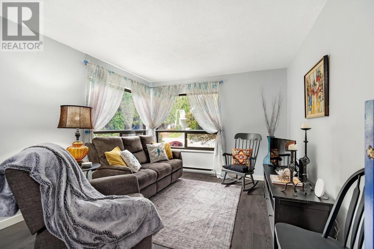 2532 Burian Drive, Coquitlam, British Columbia V3K 5W9 - Photo 14 - R2931960