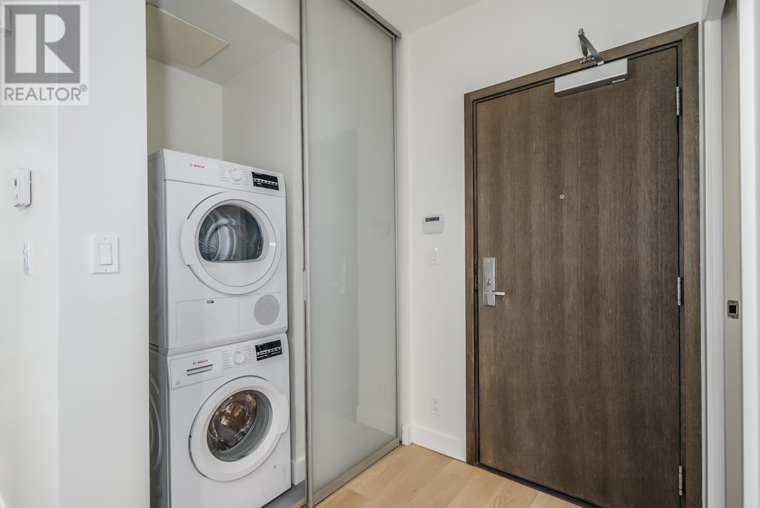 Listing Picture 16 of 22 : 204 1499 W PENDER STREET, Vancouver / 溫哥華 - 魯藝地產 Yvonne Lu Group - MLS Medallion Club Member