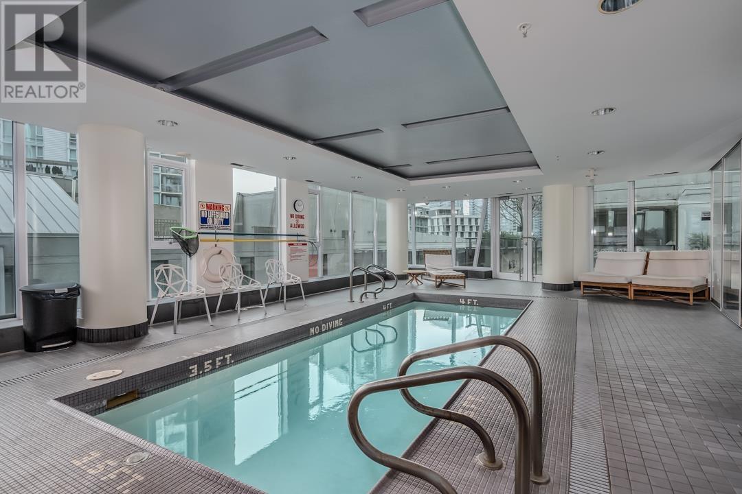 Listing Picture 19 of 22 : 204 1499 W PENDER STREET, Vancouver / 溫哥華 - 魯藝地產 Yvonne Lu Group - MLS Medallion Club Member