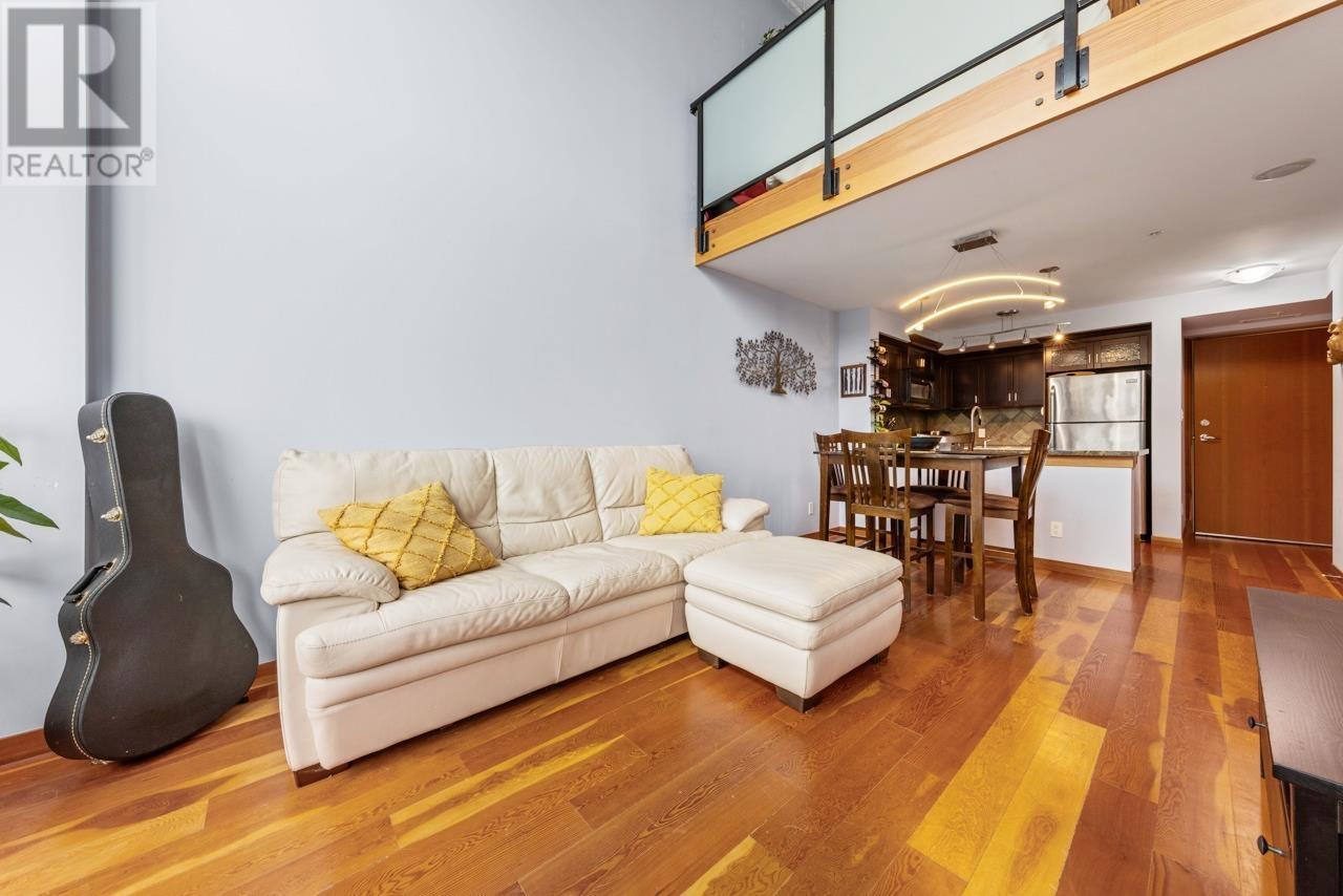 509 10 Renaissance Square, New Westminster, British Columbia V3M 7B1 - Photo 6 - R2956587
