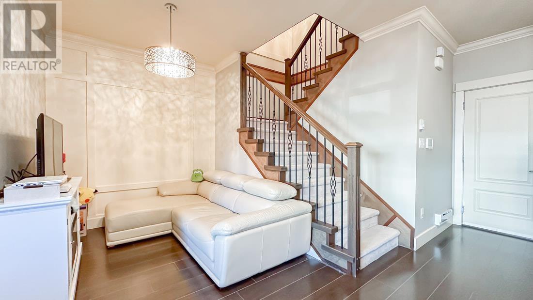 Listing Picture 12 of 26 : 14 7028 ASH STREET, Richmond / 烈治文 - 魯藝地產 Yvonne Lu Group - MLS Medallion Club Member