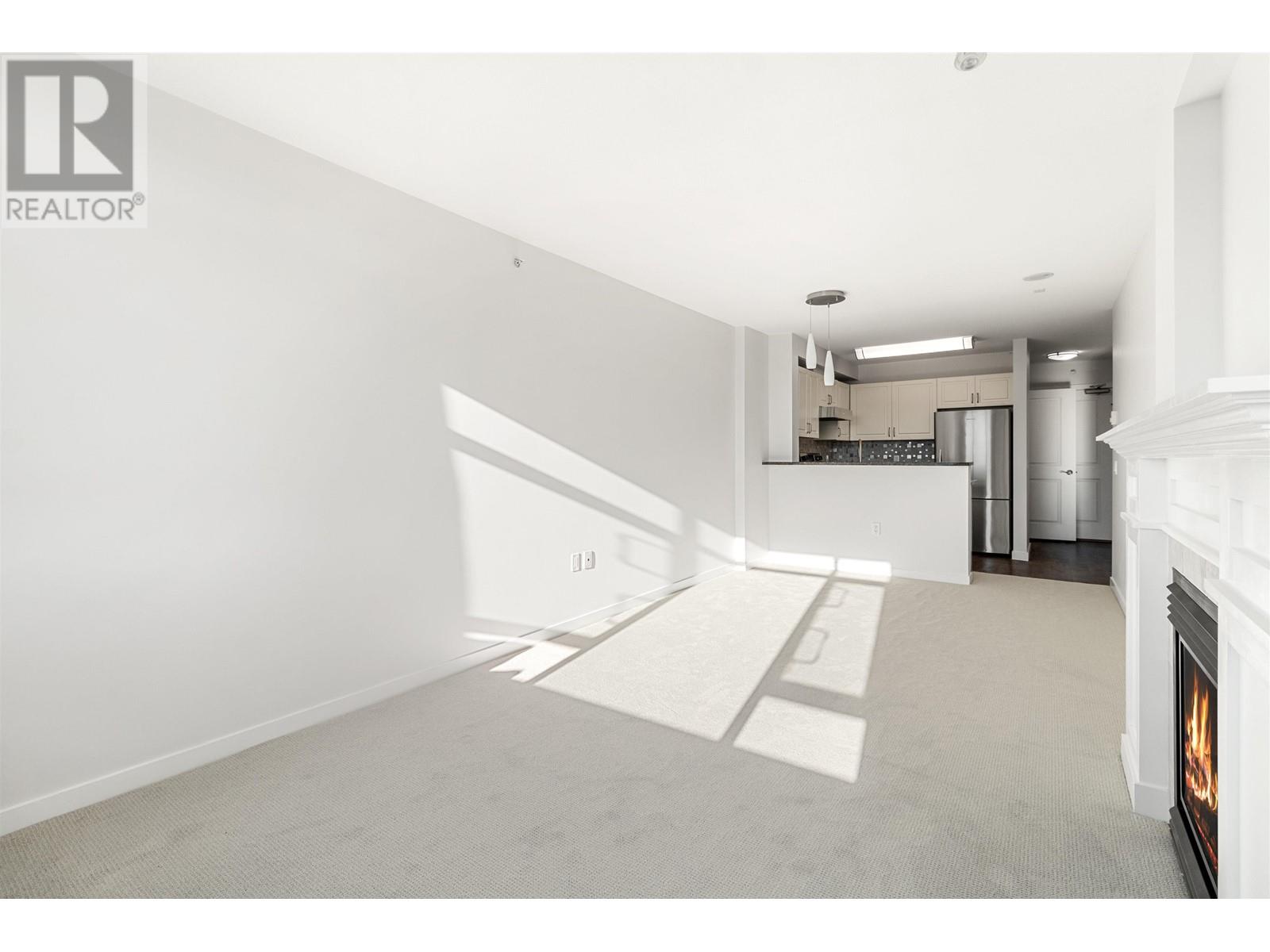 Listing Picture 13 of 21 : 715 2799 YEW STREET, Vancouver / 溫哥華 - 魯藝地產 Yvonne Lu Group - MLS Medallion Club Member