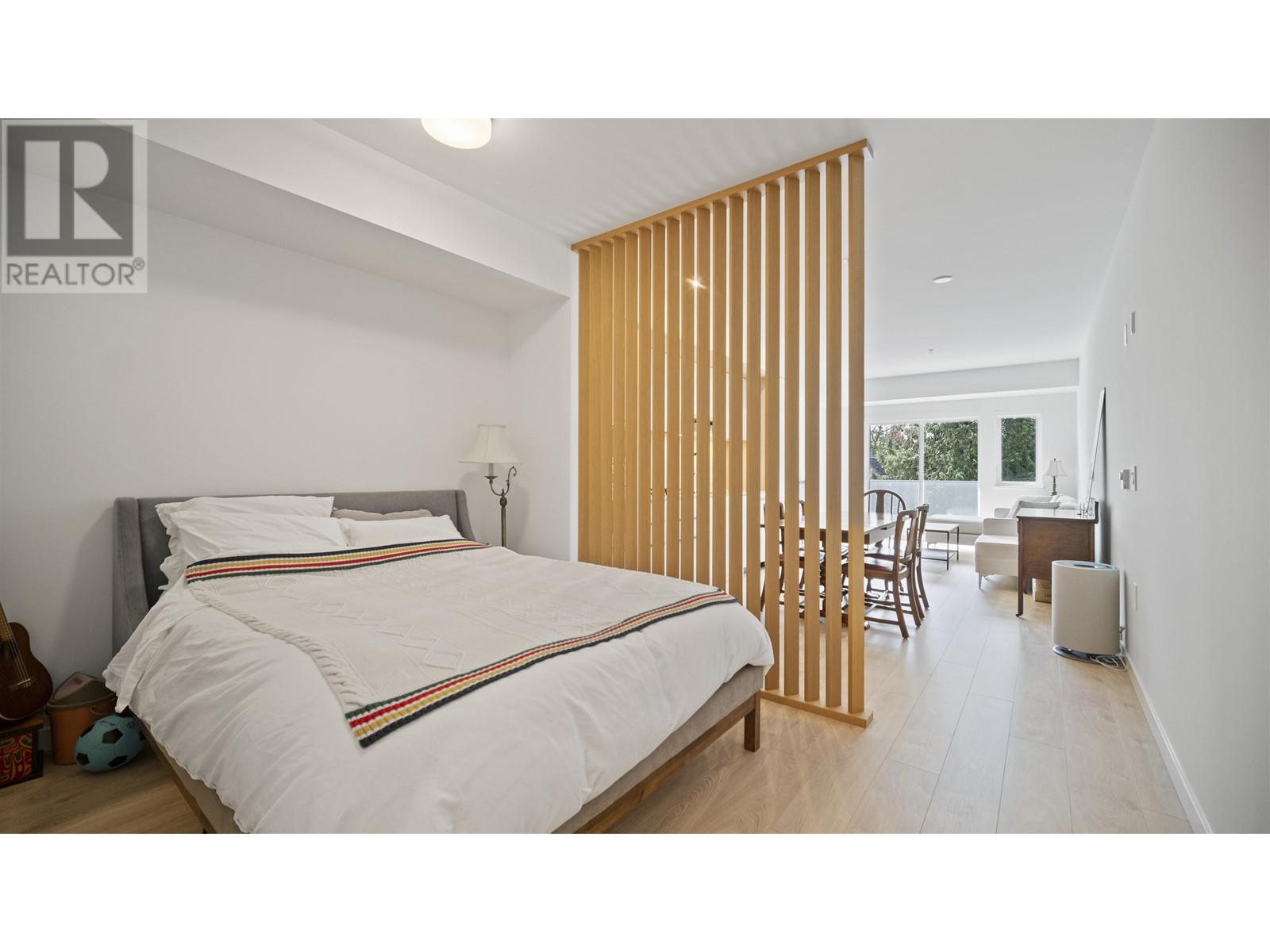 311 2520 Guelph Street, Vancouver, British Columbia  V5T 0K7 - Photo 2 - R2956652