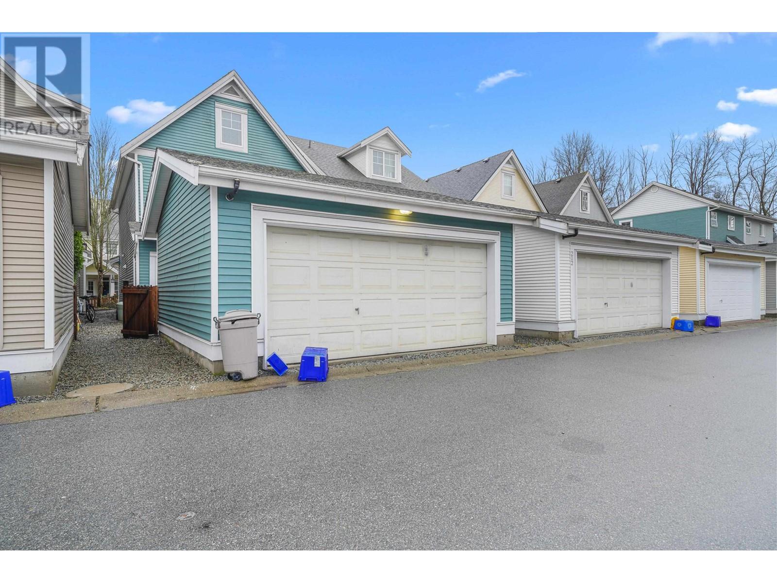 211 3000 Riverbend Drive, Coquitlam, British Columbia  V3C 6R1 - Photo 26 - R2956611