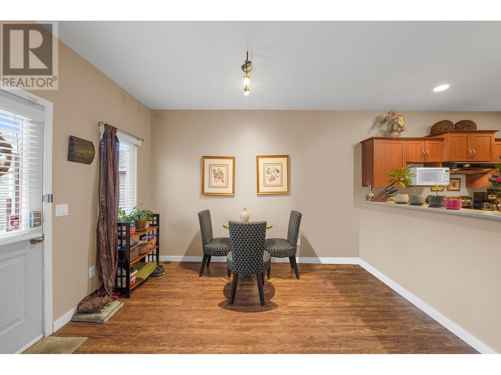 211 3000 Riverbend Drive, Coquitlam, British Columbia  V3C 6R1 - Photo 7 - R2956611