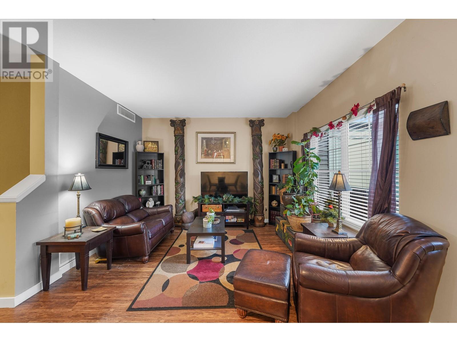 211 3000 Riverbend Drive, Coquitlam, British Columbia  V3C 6R1 - Photo 8 - R2956611