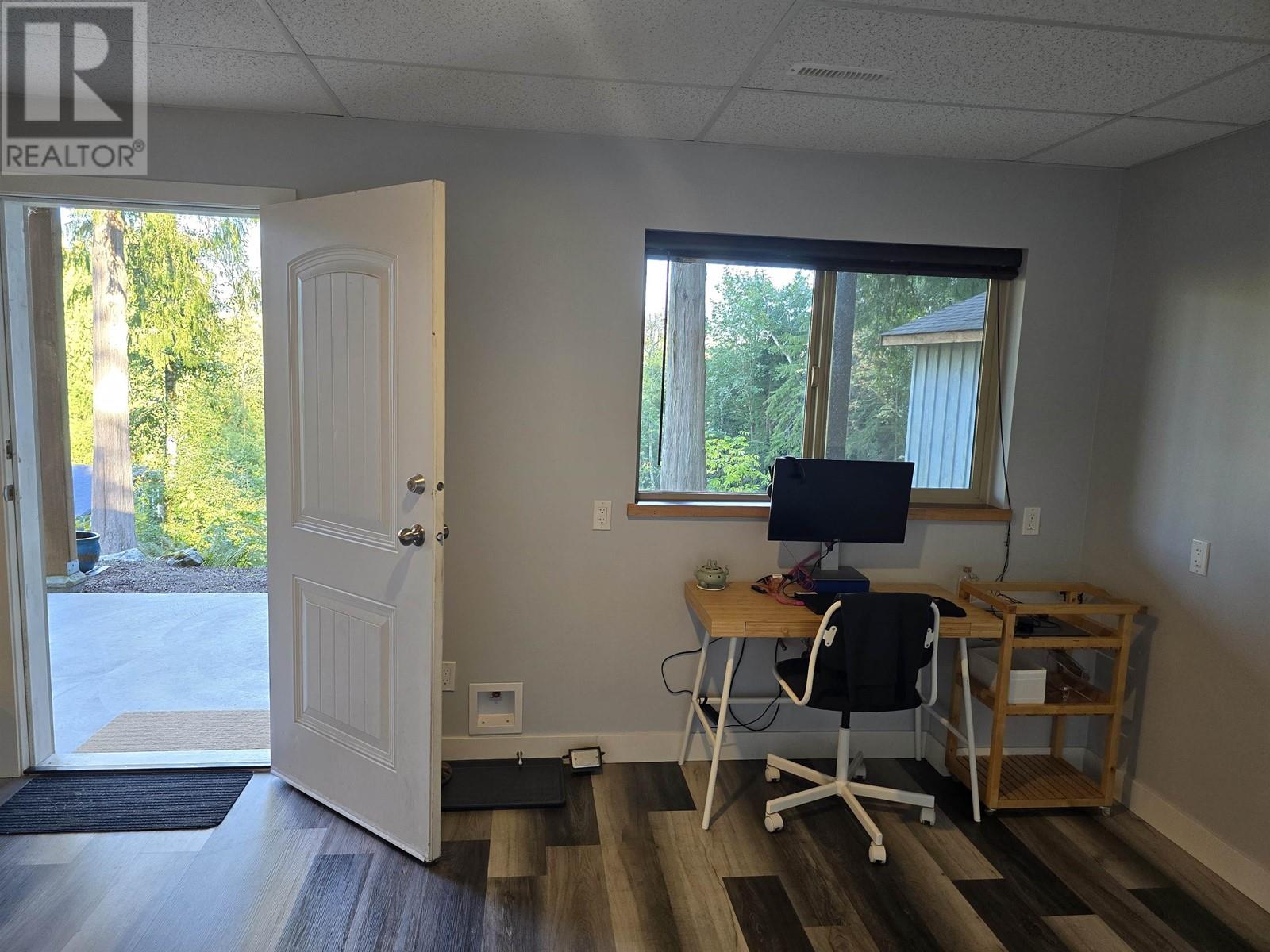 6018 Fairway Avenue, Sechelt, British Columbia  V7Z 0R2 - Photo 29 - R2956674